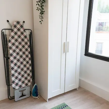 Spacious And Peaceful Flat In Cihangir, Wi Fi, 3br * 이스탄불