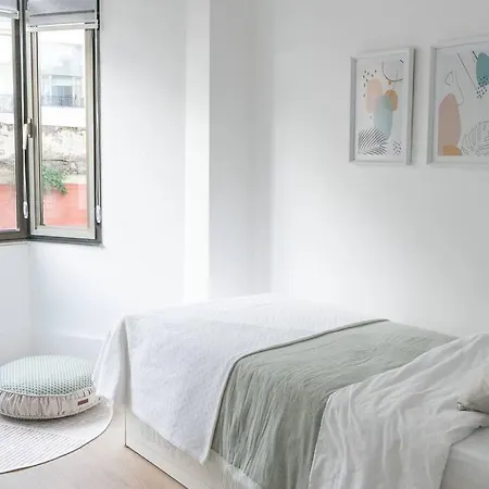 Spacious And Peaceful Flat In Cihangir, Wi Fi, 3br *