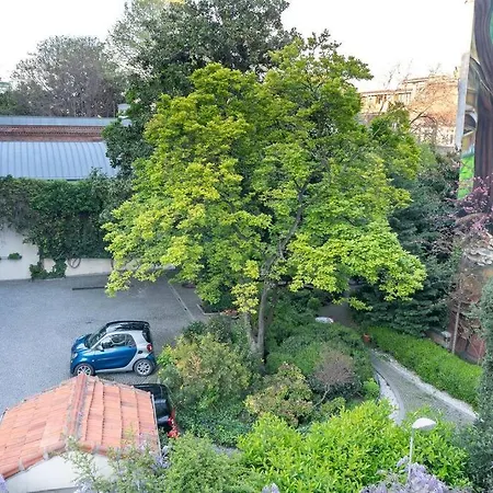 アパート Spacious And Peaceful Flat In Cihangir, Wi Fi, 3br