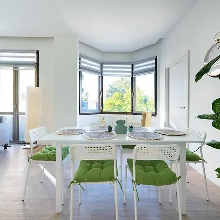 Spacious And Peaceful Flat In Cihangir, Wi Fi, 3br アパート *